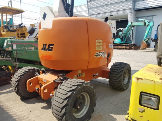 เก่านอก ถูกๆ 15เมตร JLG 450AJ ราคา 7xx,xxx บาท ถูกกว่าราคาตลาดเยอะครับ เก่านอก ถูกๆ 15เมตร JLG 450AJ ราคา 7xx,xxx บาท ถูกกว่าราคาตลาดเยอะครับ
