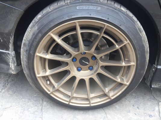 ขายแม๊กขอบ 18 พร้อมยางFalken ปลายปี 17สภาพเหมือนใหม่ ขายแม๊กขอบ 18 พร้อมยางFalken ปลายปี 17สภาพเหมือนใหม่