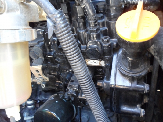 PC30MR-2+หัวเจาะ KOMATSU (รถนอก นำเข้า ขายถูก)ขายพร้อมหัวเจาะ @645,000บาท เป็นรถนอกเพื่งนำเข้ามายังไม่เคยใช้งานในไทย ปั้มแรงสถาพดีพร้อมใช้งาน รถขายตามสภาพ เอกสารอินวอยสนใจคลิ๊ก ☎ 081-989-1989 หรั่งครับ