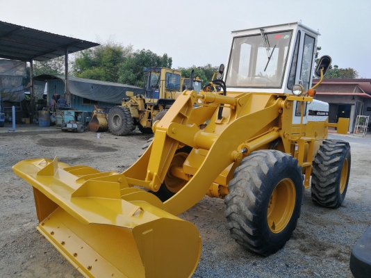 รถญี่ปุ่นเกรดA ขายถูก KOMATSU 510 กรองเดี่ยว ซีเรียลสูง นำเข้าจากญี่ปุ่น โทร.090-986-2521 อ๊อบ