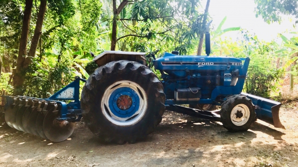 รถไถ Ford 6600 T5 รถบ้าน รถไถ Ford 6600 T5 รถบ้าน