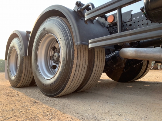 ขาย HINO VICTOR FM1A344ปี 61 หัวลาก รถสภาพใหม่พร้อมใช้งาน เอกสารพร้อมโอน สนใจติดต่อเรา ดำสุโขทัย โทร