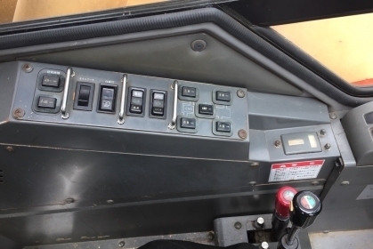 ขาย เครน 10ตัน TADANO TR100M นำเข้าจากญี่ปุ่น โทร.086-303-9797 กู๋อ๋า