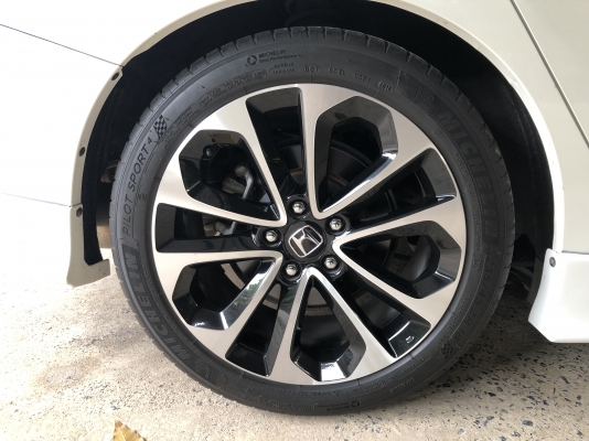 ขายล้อพร้อมยางสภาพสวย