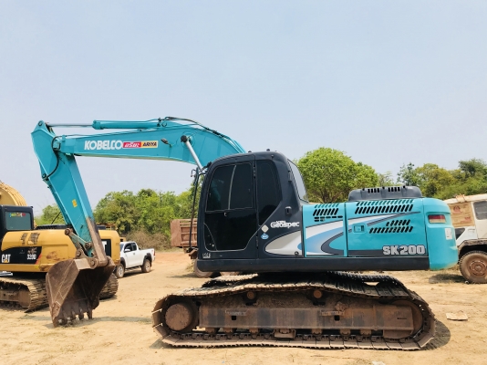 ขายแบ็คโคร โกเบSK200-8yn11 เอกสารเล่มทะเบียน รถสวยพร้อมใช้งานระบบไฟเต็ม ราคา1,380,000บาท เจ้าของขายเอง โทร0812628564 รถอยู่ อ.เซกา จ.บึงกาฬ