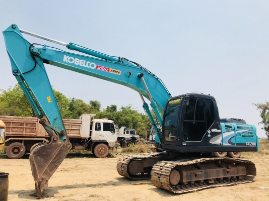 ขายแบ็คโคร โกเบSK200-8yn11 เอกสารเล่มทะเบียน รถสวยพร้อมใช้งานระบบไฟเต็ม ราคา1,380,000บาท เจ้าของขายเอง โทร0812628564 รถอยู่ อ.เซกา จ.บึงกาฬ