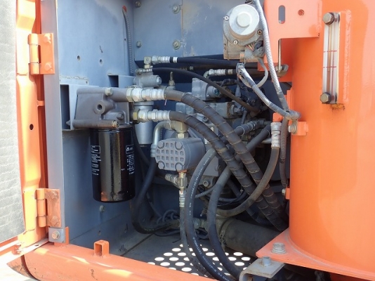 ขายรถขุดนำเข้าจากประเทศญี่ปุ่น hitachi zx120 สนใจติดต่อสอบถาม 0923309229 อีด