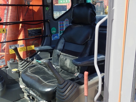 ขายรถขุดนำเข้าจากประเทศญี่ปุ่น hitachi zx120 สนใจติดต่อสอบถาม 0923309229 อีด