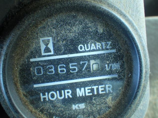 ขายรถขุดนำเข้าจากประเทศญี่ปุ่น kobelco sk100 super สนใจติดต่อสอบถาม 0923309229 อีด