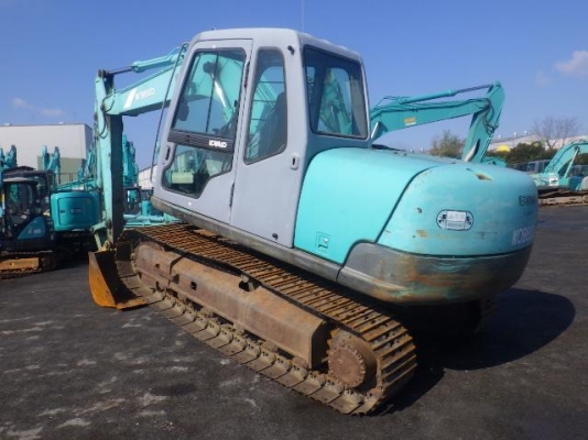 ขายรถขุดนำเข้าจากประเทศญี่ปุ่น kobelco sk100 super สนใจติดต่อสอบถาม 0923309229 อีด
