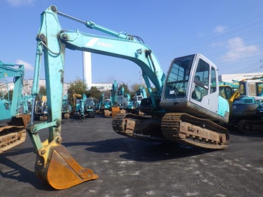 ขายรถขุดนำเข้าจากประเทศญี่ปุ่น kobelco sk100 super สนใจติดต่อสอบถาม 0923309229 อีด
