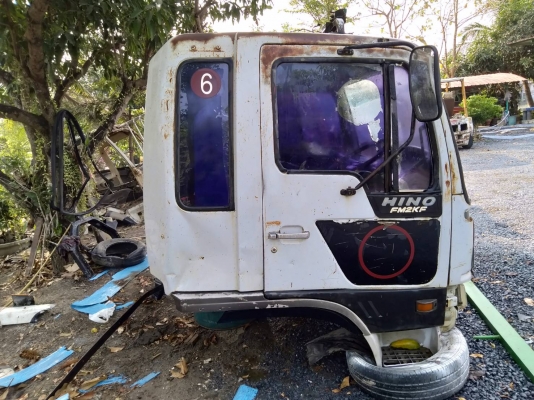 ขาย หัวสิบล้อ   (  สิงไฮเทค  สมอ แท้ๆ  )  หัวบางๆ มีขาดีดหน้า-ขาหลัง คันเกียร์ เบรคทิฟฟี่ สภาพเต็ม