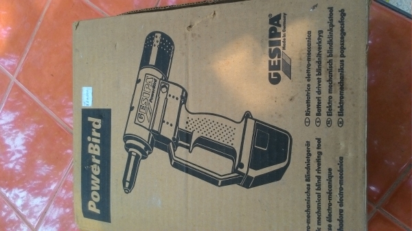 รีเวทไร้สายแบบเทพๆ GESIPA POWERBIRD