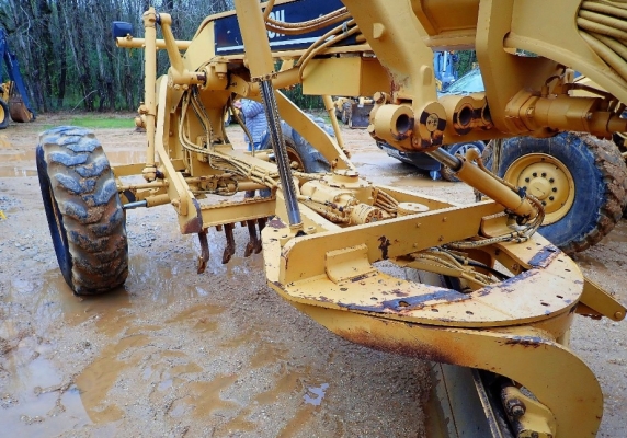 MOTOR GRADER CATERPILLAR 140H S/N: 2ZK05XXX YEAR: 2000 มือสองนำเข้าจากอเมริการ สภาพสวย พร้อมใช้งาน กำลังลงเรือเดินทางมาถึงเร็วๆ นี้ค่ะ สนใจวางมัดจำไว้ก่อนได้นะคะ MOTOR GRADER CATERPILLAR 140H S/N: 2ZK05XXX YEAR: 2000 มือสองนำเข้าจากอเมริการ สภาพสวย พร้อมใช้งาน กำลังลงเรือเดินทางมาถึงเร็วๆ นี้ค่ะ สนใจวางมัดจำไว้ก่อนได้นะคะ