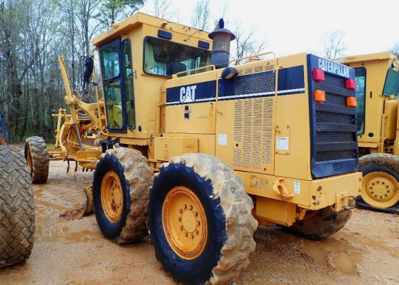 MOTOR GRADER CATERPILLAR 140H S/N: 2ZK05XXX YEAR: 2000 มือสองนำเข้าจากอเมริการ สภาพสวย พร้อมใช้งาน กำลังลงเรือเดินทางมาถึงเร็วๆ นี้ค่ะ สนใจวางมัดจำไว้ก่อนได้นะคะ MOTOR GRADER CATERPILLAR 140H S/N: 2ZK05XXX YEAR: 2000 มือสองนำเข้าจากอเมริการ สภาพสวย พร้อมใช้งาน กำลังลงเรือเดินทางมาถึงเร็วๆ นี้ค่ะ สนใจวางมัดจำไว้ก่อนได้นะคะ