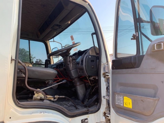 Hino 2K เครื่อง 260 แรง ปี 39 สิบล้อหัวลากสองเพลา รถสวยเดิมพร้อมใช้งาน แอร์เย็น ทะเบียนพร้อม