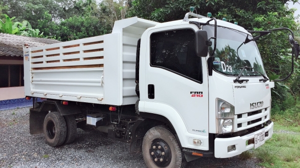 รถ6ล้อ ISUZU 210FRR ปี2014