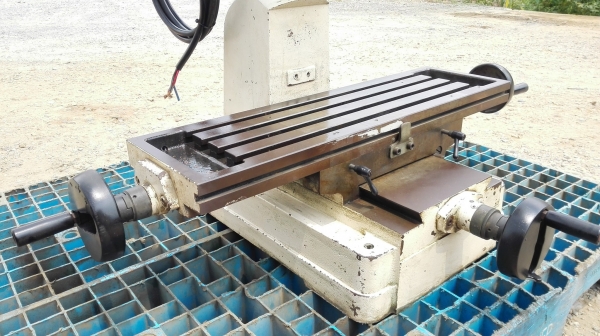 มิลลิ่งตั้งโต้ะใต้หวัน arfa taiwan สวยพร้อมใช้