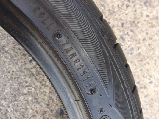 ขายยาง FALKEN ZIEX ZE914 235-40-18 ปี15 - (MADE IN THAILAND) - ยางสดจัด ดอกเต็ม สภาพน้องๆยางใหม่ ไม่