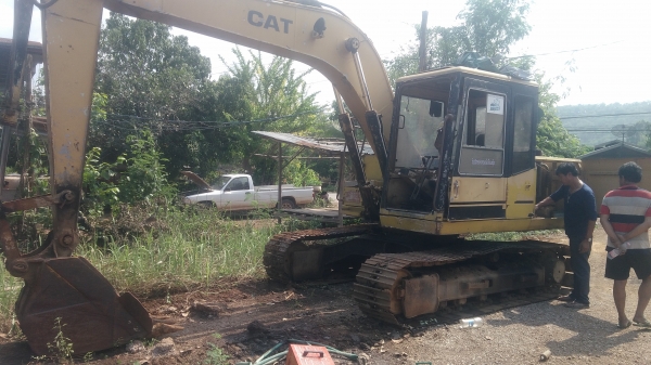 รถขุดแบ็คโฮCAT E120B