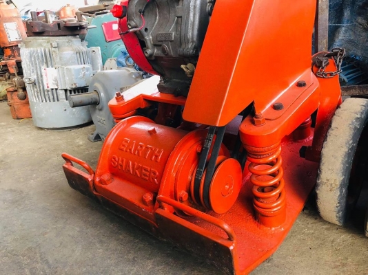 เครื่องตบดินฮอนด้าญี่ปุ่นแท้ HONDA GX 240 ขนาด 8 HP ฐาน 50x50 แรงตบ 7-9 ตัน สภาพสวยพร้อมใช้