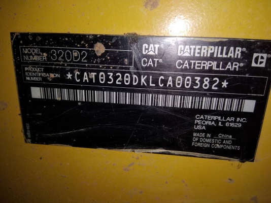 CAT  320D 2