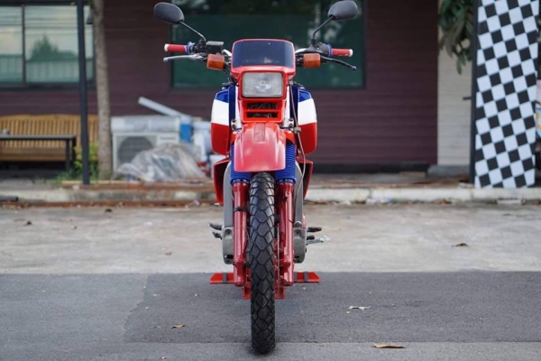 ร้าน วุฒิ นนบุรี ขาย HONDA XLV 750 R 1983 รถทะเบียนแท้ๆโอนขนส่ง มี 500 คันทั่วโลก