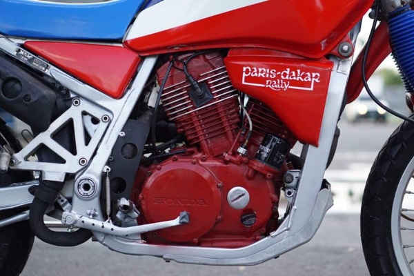 ร้าน วุฒิ นนบุรี ขาย HONDA XLV 750 R 1983 รถทะเบียนแท้ๆโอนขนส่ง มี 500 คันทั่วโลก