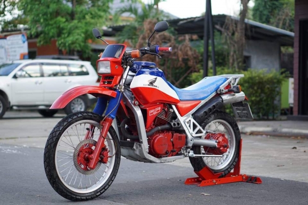 ร้าน วุฒิ นนบุรี ขาย HONDA XLV 750 R 1983 รถทะเบียนแท้ๆโอนขนส่ง มี 500 คันทั่วโลก
