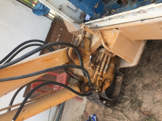 KOMATSU PC 20-6 เครื่องดีแรงดีมากครับ บอดี้หัวเก๋งสวยๆพร้อมใช้งานได้เลย ทำงานได้เร็วไม่โหลด ช่วงล่างเอวแน่น ฉีกเลี้ยวได้ดีครับ เอกสารซื้อขาย ราคาต่อรองได้ครับ