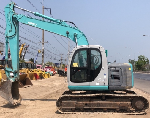 ขายรถขุด KOBELCO SK135SR อาร์มพิเศษ นำเข้าเองจากญี่ปุ่น สภาพสวยพร้อมใช้ มีVDOการทำงานครับ