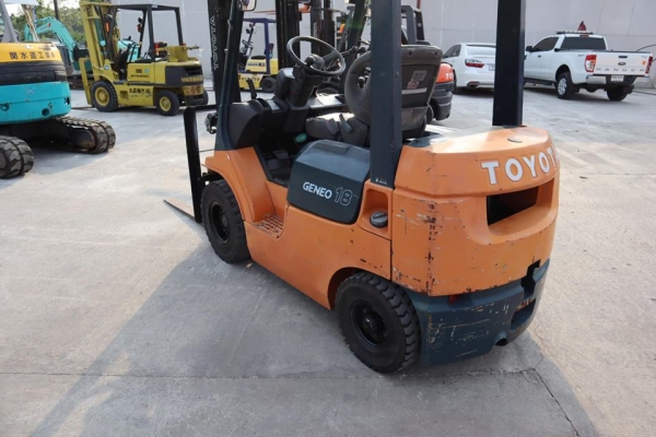 ขายถูกมาก TOYOTA 7FG 1.8ตัน เดิมจากญี่ปุ่น ไม่เคยใช้งานในไทย สวยแห้งเดิม ขายถูกมาก TOYOTA 7FG 1.8ตัน เดิมจากญี่ปุ่น ไม่เคยใช้งานในไทย สวยแห้งเดิม