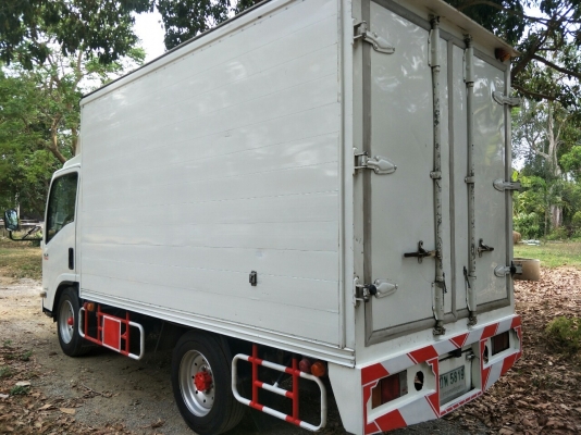 4 ล้อ NLR 130 ปี 55 ( ไม่ติดเวลา ) ราคา 580,000 บาท 4 ล้อ NLR 130 ปี 55 ( ไม่ติดเวลา ) ราคา 580,000 บาท