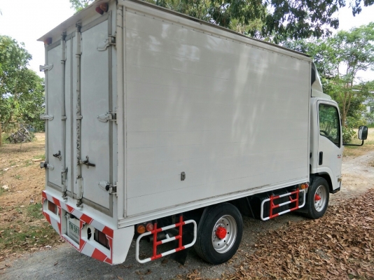 4 ล้อ NLR 130 ปี 55 ( ไม่ติดเวลา ) ราคา 580,000 บาท 4 ล้อ NLR 130 ปี 55 ( ไม่ติดเวลา ) ราคา 580,000 บาท