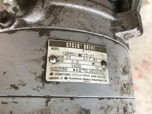 ขายมอเตอร์เกียร์ Cycro drive Sumitomo 3HP. 380V อัตราทด 1:21 เพลาออกประมาณ 69รอบต่อนาที สภาพสวยเดิมๆ หมุนนิ่ม รุ่นเพลาใหญ่ทนงานหนัก พร้อมใช้งาน ขายมอเตอร์เกียร์ Cycro drive Sumitomo 3HP. 380V อัตราทด 1:21 เพลาออกประมาณ 69รอบต่อนาที สภาพสวยเดิมๆ หมุนนิ่ม รุ่นเพลาใหญ่ทนงานหนัก พร้อมใช้งาน