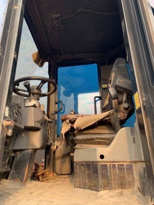 ขาย 695,000 รถตักล้อยาง CATTERPILAR 924Gz  เครื่องดี เกียร์แรง ระบบไฮโดรลิกพร้อมใช้ เอกสารชื้อขาย  รถอยู่  นครปฐม โทร 0610710295  สนใจ รายการสินค้า อื่นๆ ที่ เว็ปไชค์ Truck2Hand https://www.truck2hand.com/index.php?actions=content/search&amp;member_id=136