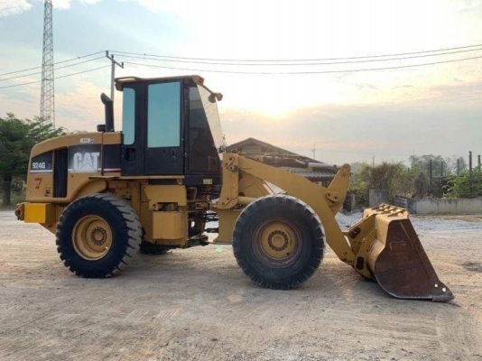 ขาย 695,000 รถตักล้อยาง CATTERPILAR 924Gz  เครื่องดี เกียร์แรง ระบบไฮโดรลิกพร้อมใช้ เอกสารชื้อขาย  รถอยู่  นครปฐม โทร 0610710295  สนใจ รายการสินค้า อื่นๆ ที่ เว็ปไชค์ Truck2Hand https://www.truck2hand.com/index.php?actions=content/search&amp;member_id=136