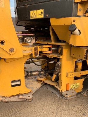 ขาย 695,000 รถตักล้อยาง CATTERPILAR 924Gz  เครื่องดี เกียร์แรง ระบบไฮโดรลิกพร้อมใช้ เอกสารชื้อขาย  รถอยู่  นครปฐม โทร 0610710295  สนใจ รายการสินค้า อื่นๆ ที่ เว็ปไชค์ Truck2Hand https://www.truck2hand.com/index.php?actions=content/search&amp;member_id=136