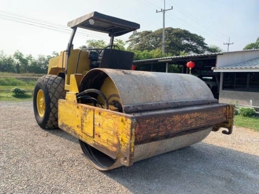 ขาย  395,000 รถบด 2 เพลา DYNAPAC CA251 เครื่อง isuzu 6BD1 แรงดี ระบบสั่นสะเทือนพร้อมใช้ เอกสารขื้อขาย  รถอยู่  นครปฐม โทร 0610710295  สนใจ รายการสินค้า อื่นๆ ที่ เว็ปไชค์ Truck2Hand https://www.truck2hand.com/index.php?actions=content/search&amp;member_id