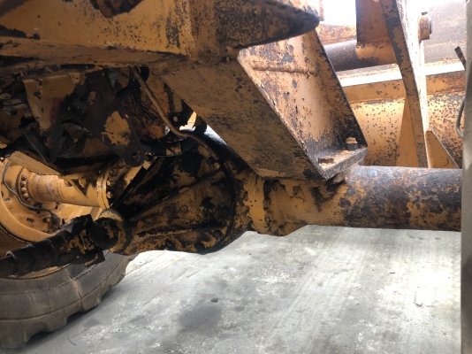 ขายรถตัก KOMATSU JH30 เลี้ยวหลัง  เครื่องISUZU TX120 6สูบ