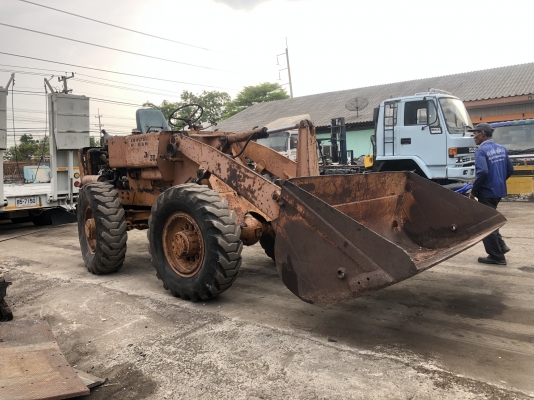 ขายรถตัก KOMATSU JH30 เลี้ยวหลัง  เครื่องISUZU TX120 6สูบ
