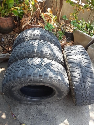 Deestone MT 31-10.5-15 ปี14 สภาพดี 1ชุด Deestone MT 31-10.5-15 ปี14 สภาพดี 1ชุด