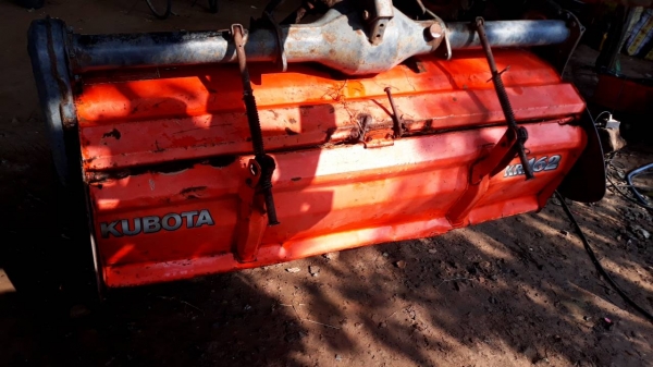 ขาย L3408DTสภาพพร้อมใช้งาน เครื่อง เกียรดี ไฮโลลิกแจ๋วๆ ยางดี4เส้น ขาย L3408DTสภาพพร้อมใช้งาน เครื่อง เกียรดี ไฮโลลิกแจ๋วๆ ยางดี4เส้น