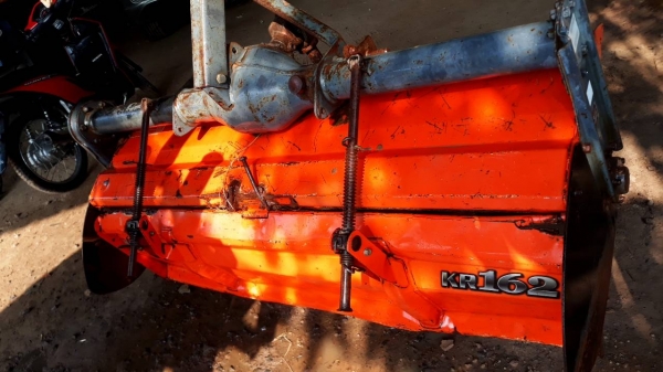 ขาย L3408DTสภาพพร้อมใช้งาน เครื่อง เกียรดี ไฮโลลิกแจ๋วๆ ยางดี4เส้น ขาย L3408DTสภาพพร้อมใช้งาน เครื่อง เกียรดี ไฮโลลิกแจ๋วๆ ยางดี4เส้น