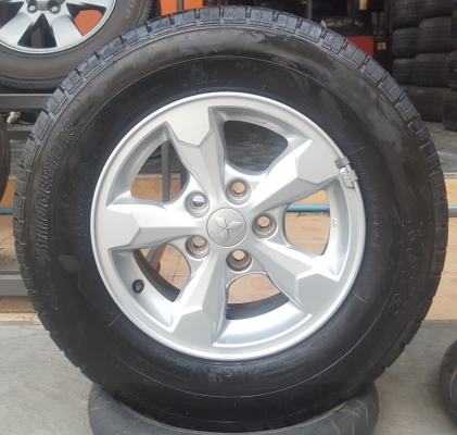 ขายล้อ Mitsu Triton ขอบ15 ยาง215/70/15 ปี2118 4 ล้อ ขายล้อ Mitsu Triton ขอบ15 ยาง215/70/15 ปี2118 4 ล้อ