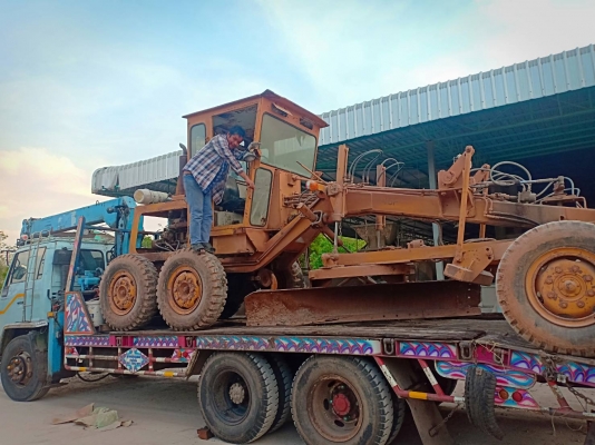 ขายเกรดเดอร์ 46F พร้อมใช้