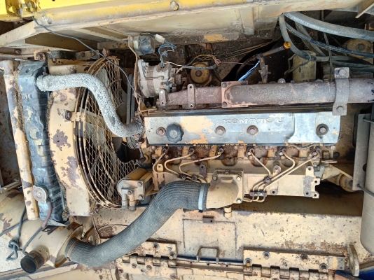 ขายแบคโฮ โคมัสสุ PC 100-3 ขายแบคโฮ โคมัสสุ PC 100-3