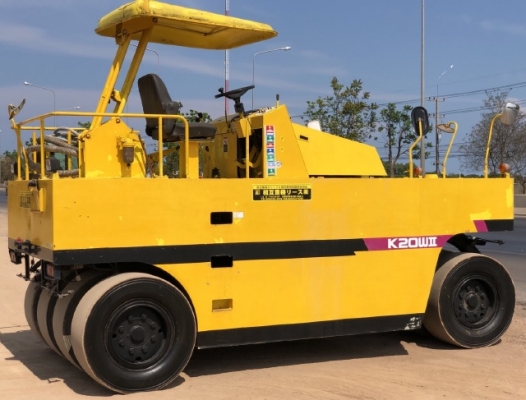 ขายรถบด 7 ล้อ KAWASAKI K20WII นำเข้าเองจากญี่ปุ่น สภาพสวยพร้อมใช้ ขายรถบด 7 ล้อ KAWASAKI K20WII นำเข้าเองจากญี่ปุ่น สภาพสวยพร้อมใช้