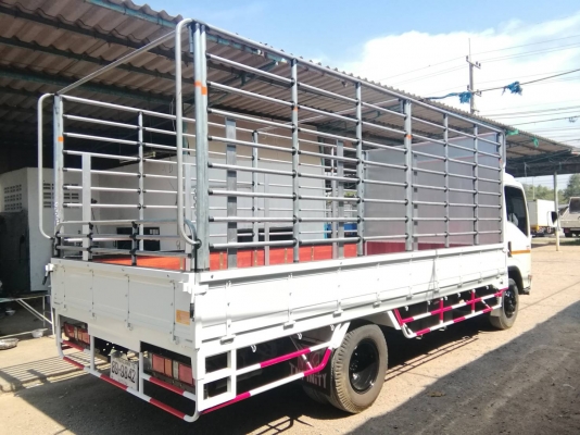 ขาย 6 ล้อกลาง EURO3 ISUZU NPR 150 แรงม้า คอมมอนเรว * ยาว 5.00 ม.* รถสวยเดิม+สภาพพร้อมใช้งาน * รถห้าง