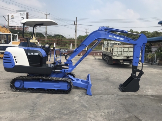 รถขุด Mitsubishi MM30T มือสอง นำเข้าจากญี่ปุ่น ทำสีใหม่